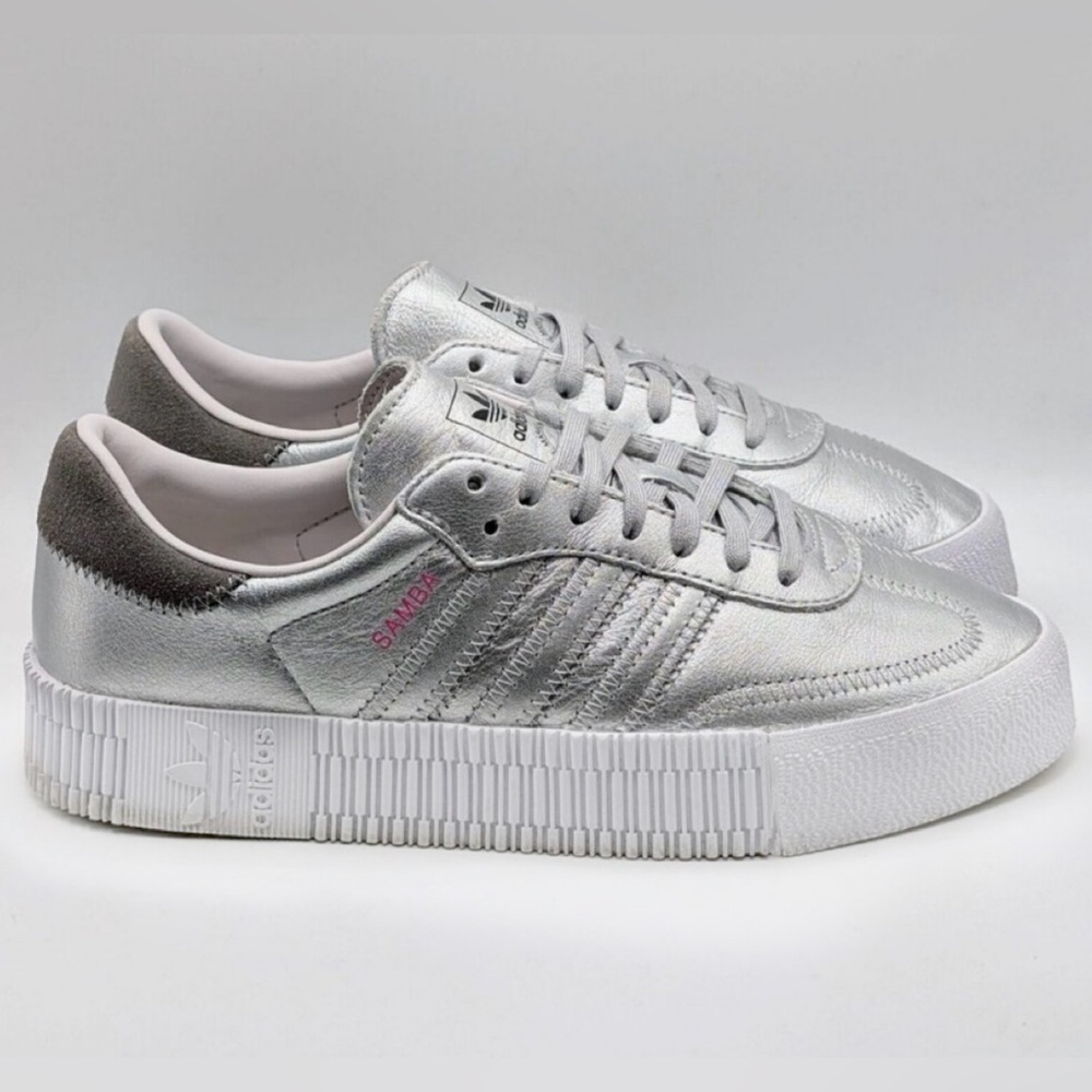 Adidas Shoes Womens Samba Sneakers Silver
Low Top Lace Metallic Lux Luster